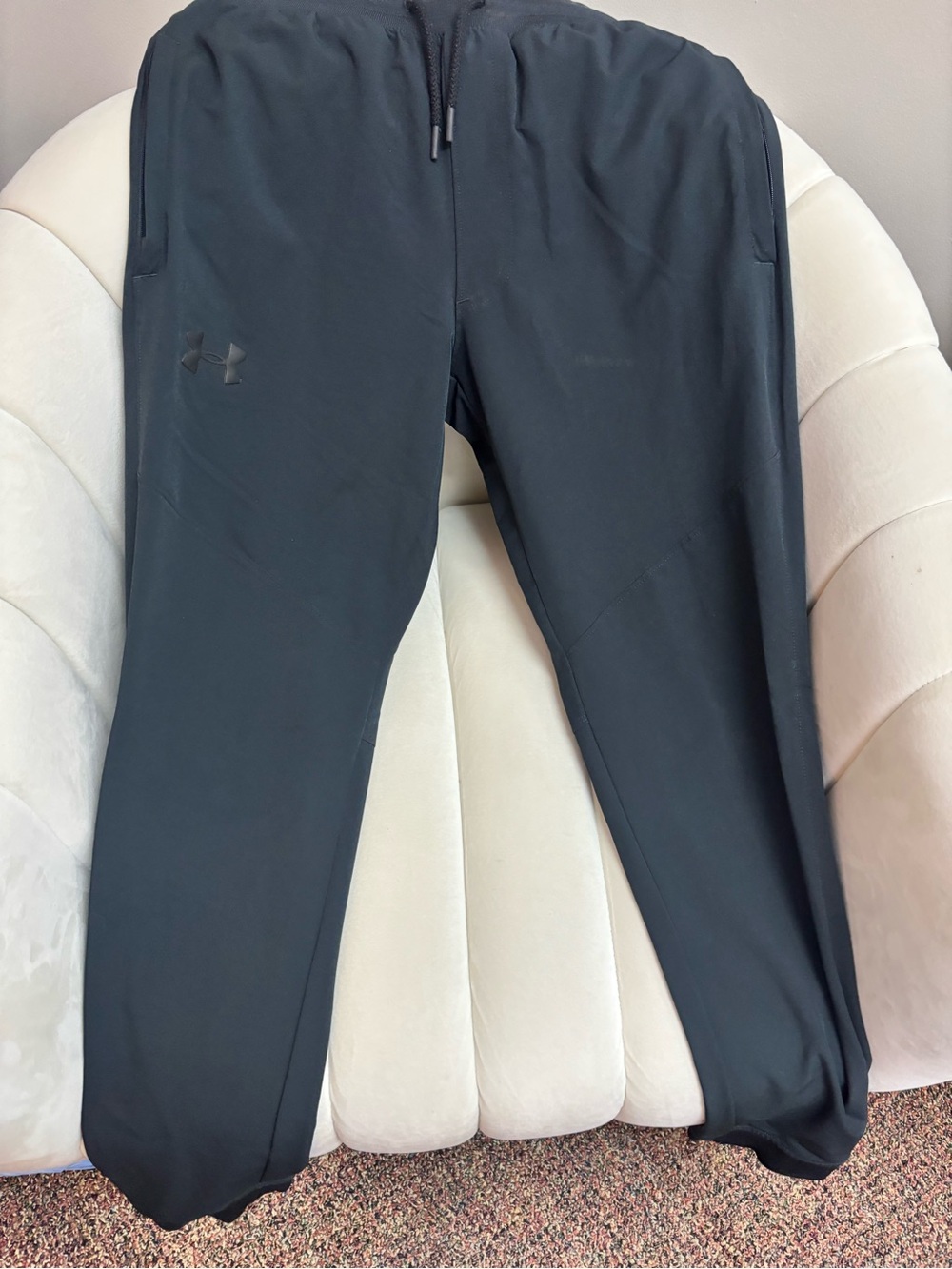 Under Armour Black Men’s Tech Jogger Pants